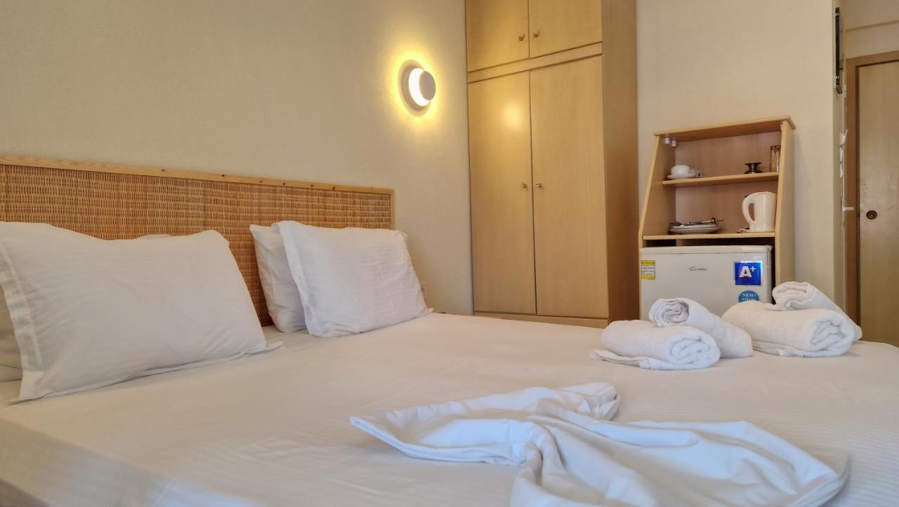 Hotel Viky Sarti Exteriör bild