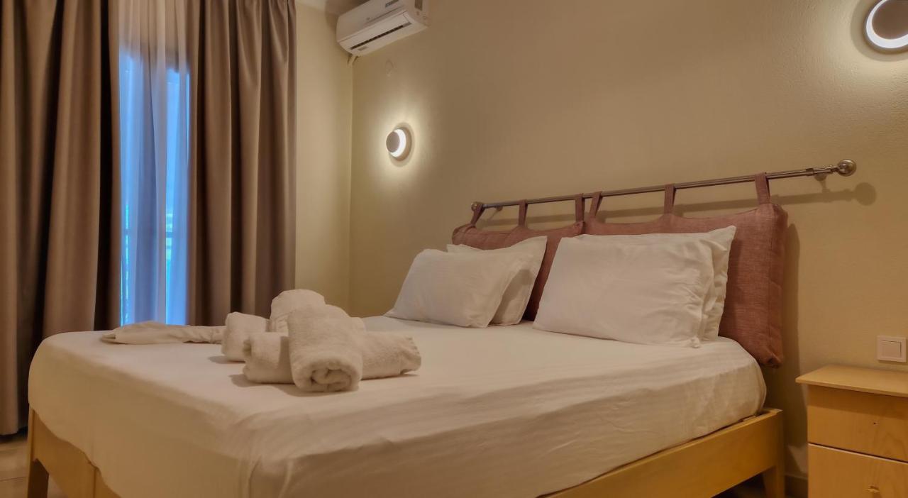 Hotel Viky Sarti Exteriör bild