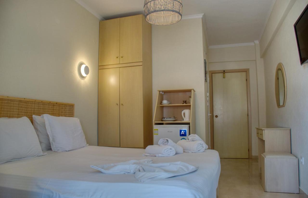 Hotel Viky Sarti Exteriör bild