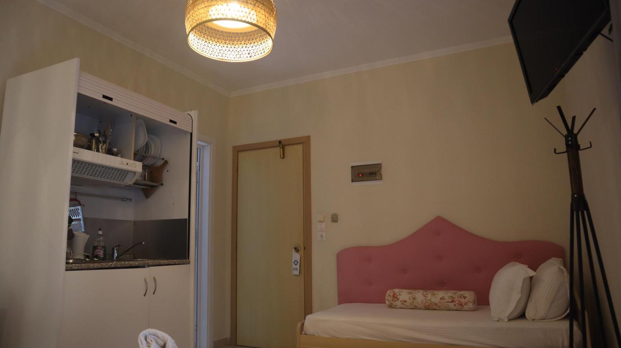 Hotel Viky Sarti Exteriör bild