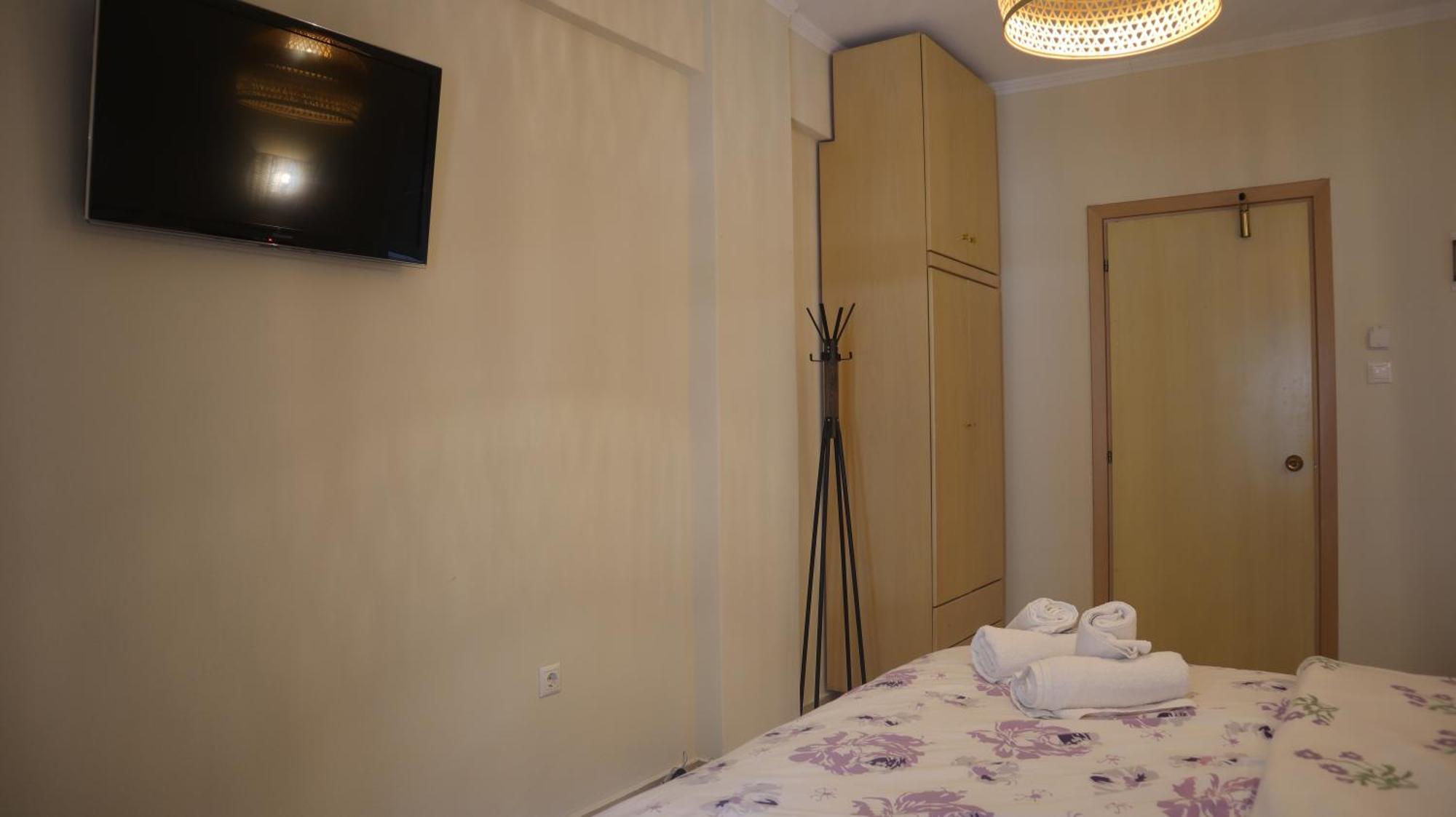 Hotel Viky Sarti Exteriör bild