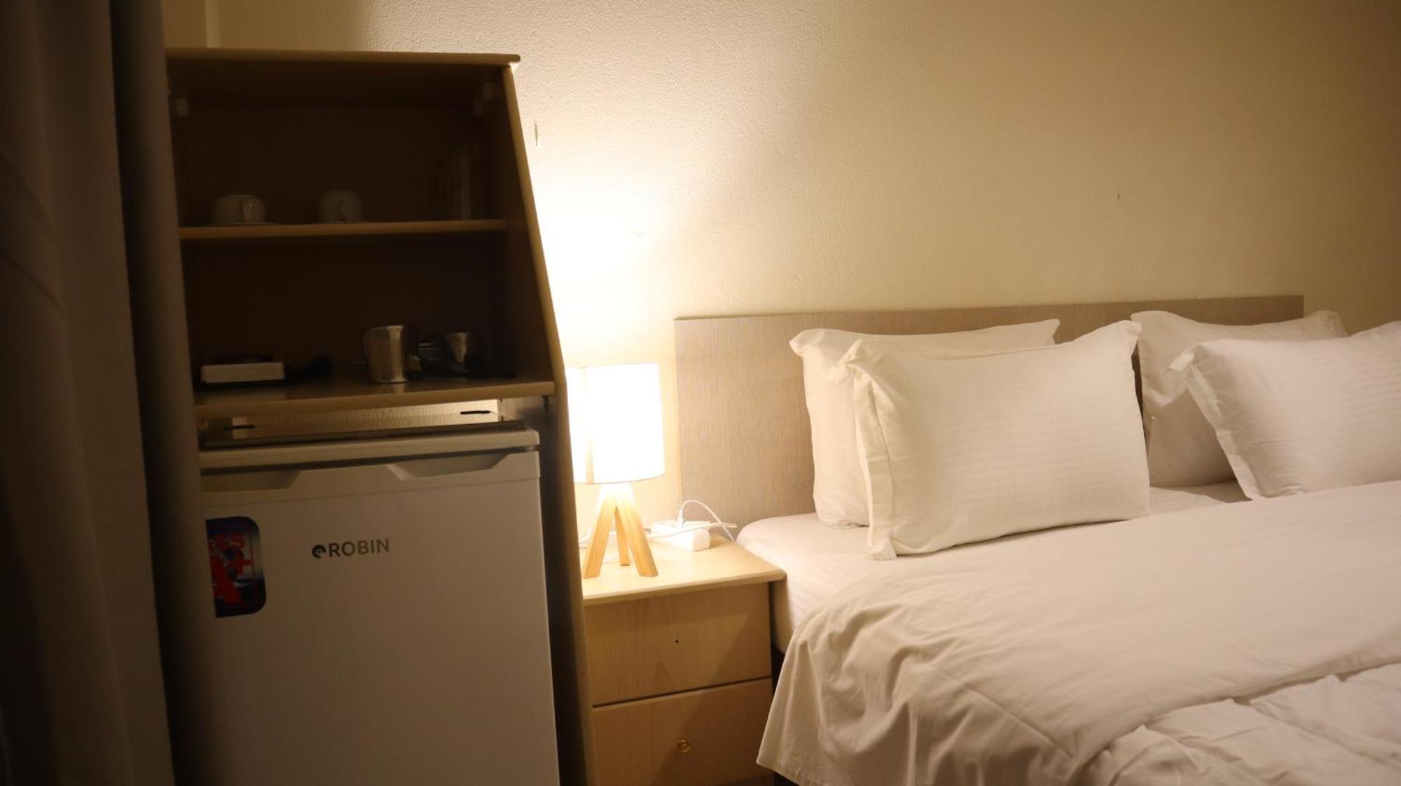 Hotel Viky Sarti Exteriör bild