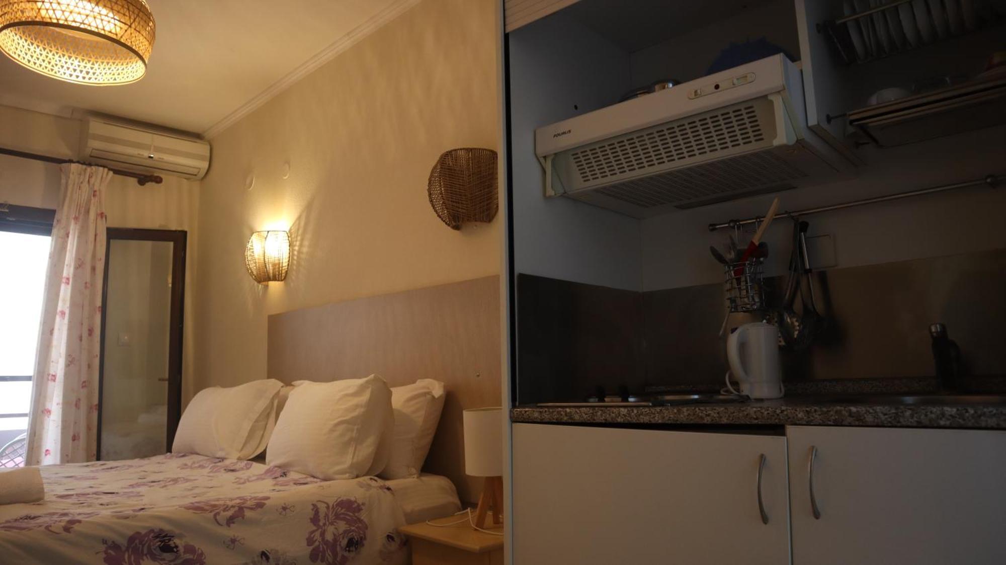 Hotel Viky Sarti Exteriör bild
